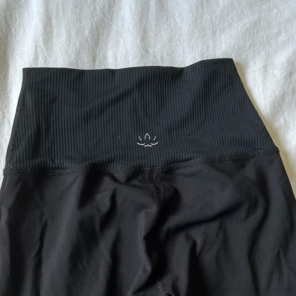Beyond Yoga Black Leggings
